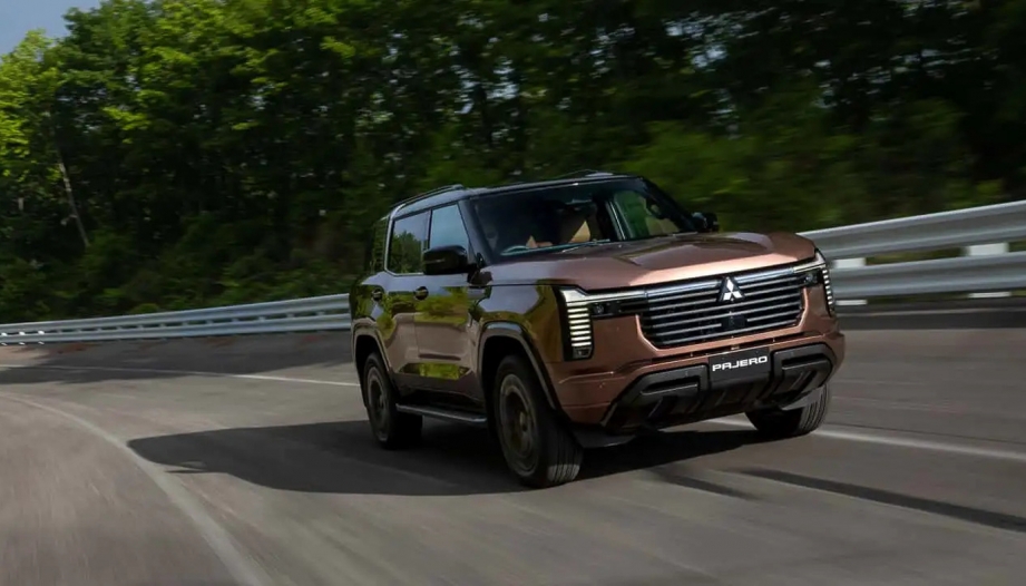 Mitsubishi Pajero ra mắt tại Thái Lan; Ba phiên bản, khởi điểm tương đương 1,1 tỷ đồng sẵn sàng về Việt Nam